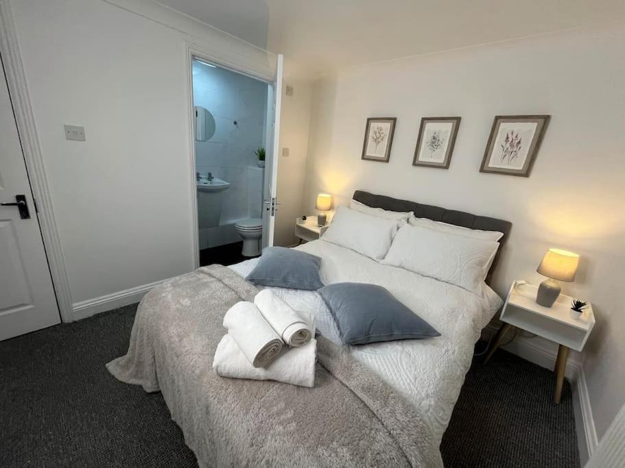 Modern & Stylish Haven In Heart Of London Appartement Buitenkant foto